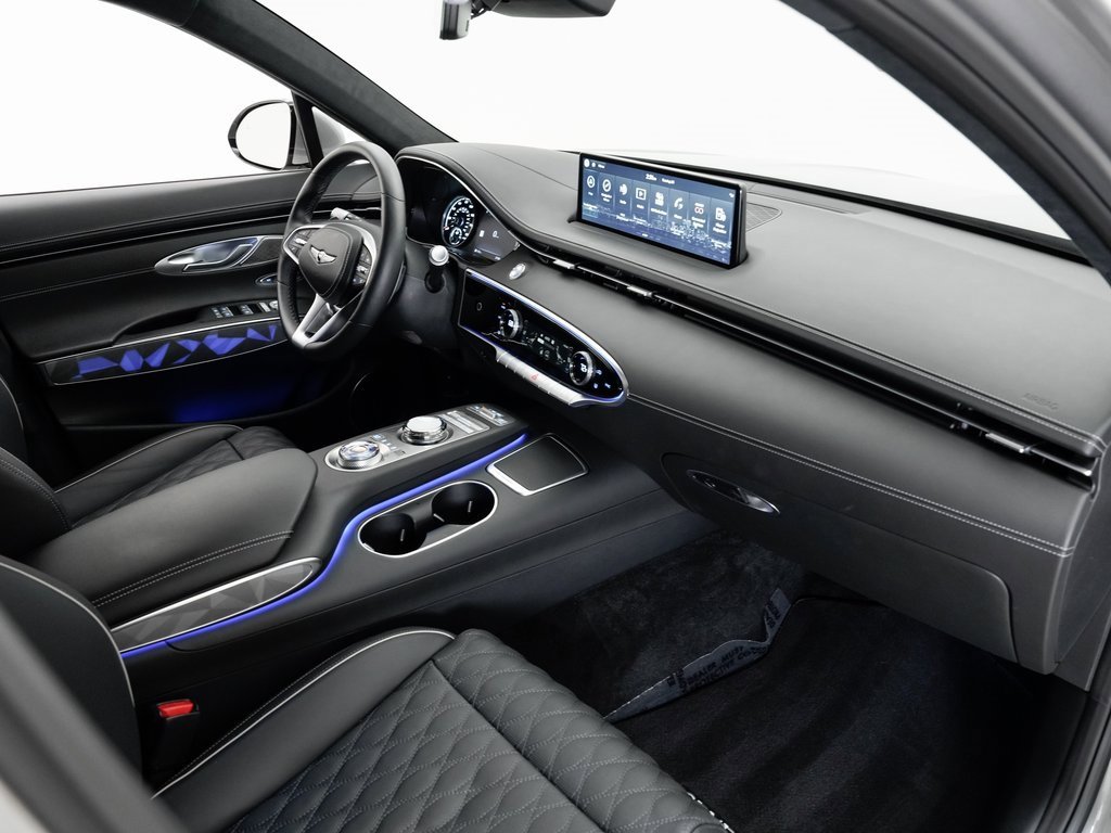 Used 2025 Genesis GV70 3.5T Sport w/ Sport Advanced Package image 21