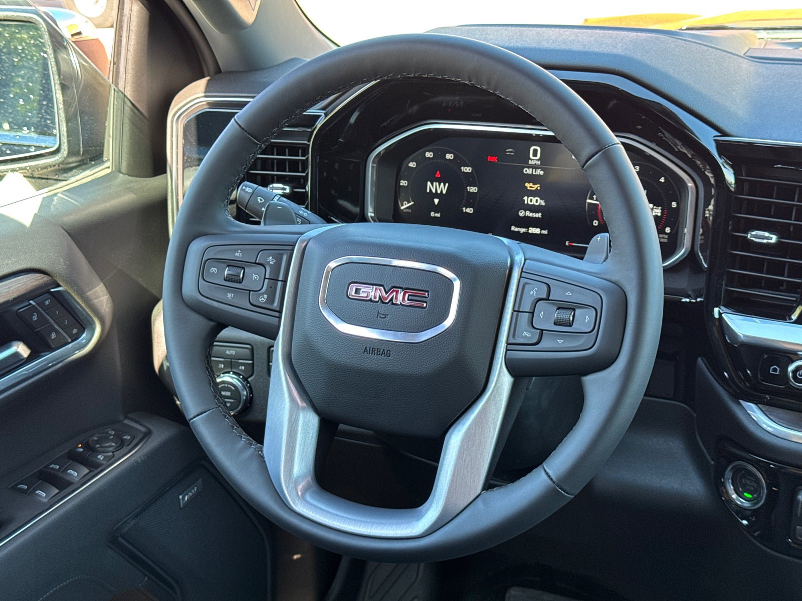 Used 2026 GMC Sierra 1500 SLT w/ SLT Premium Plus Package AWD/4WD image 24