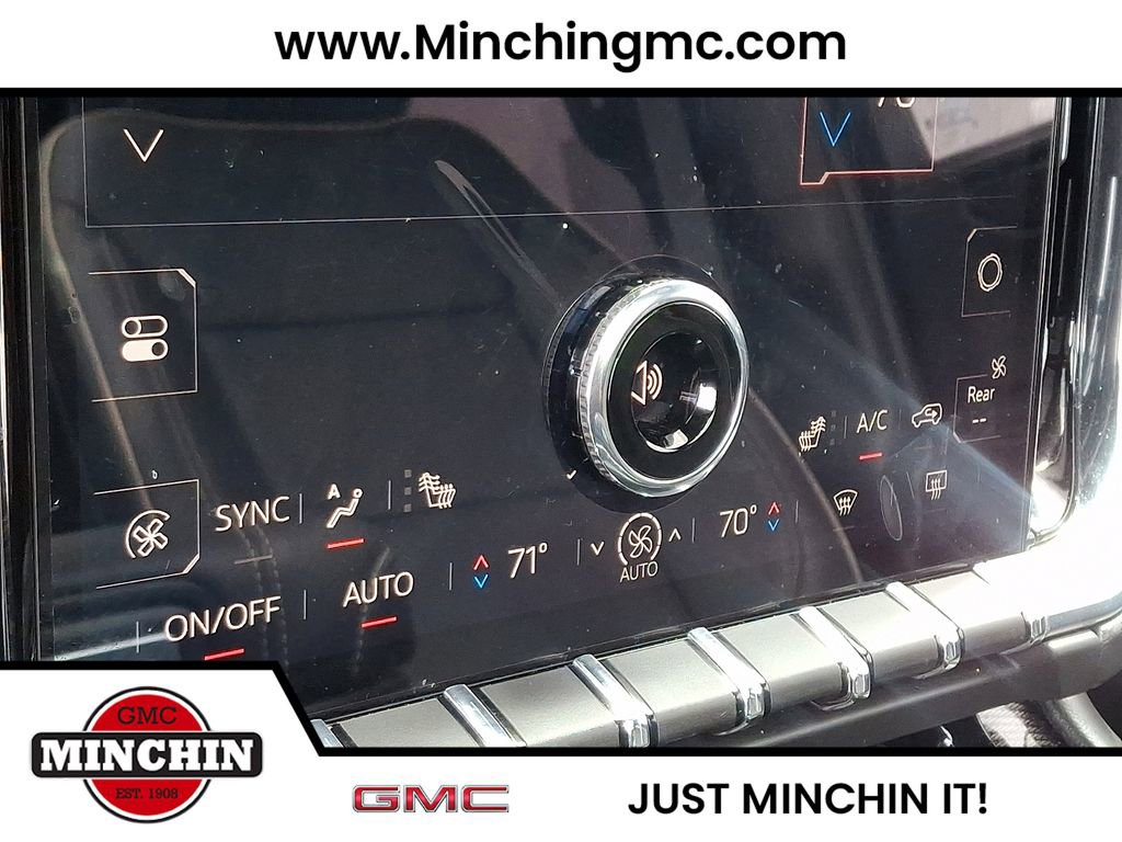Used 2025 GMC Yukon XL Elevation w/ Technology Package AWD/4WD image 17