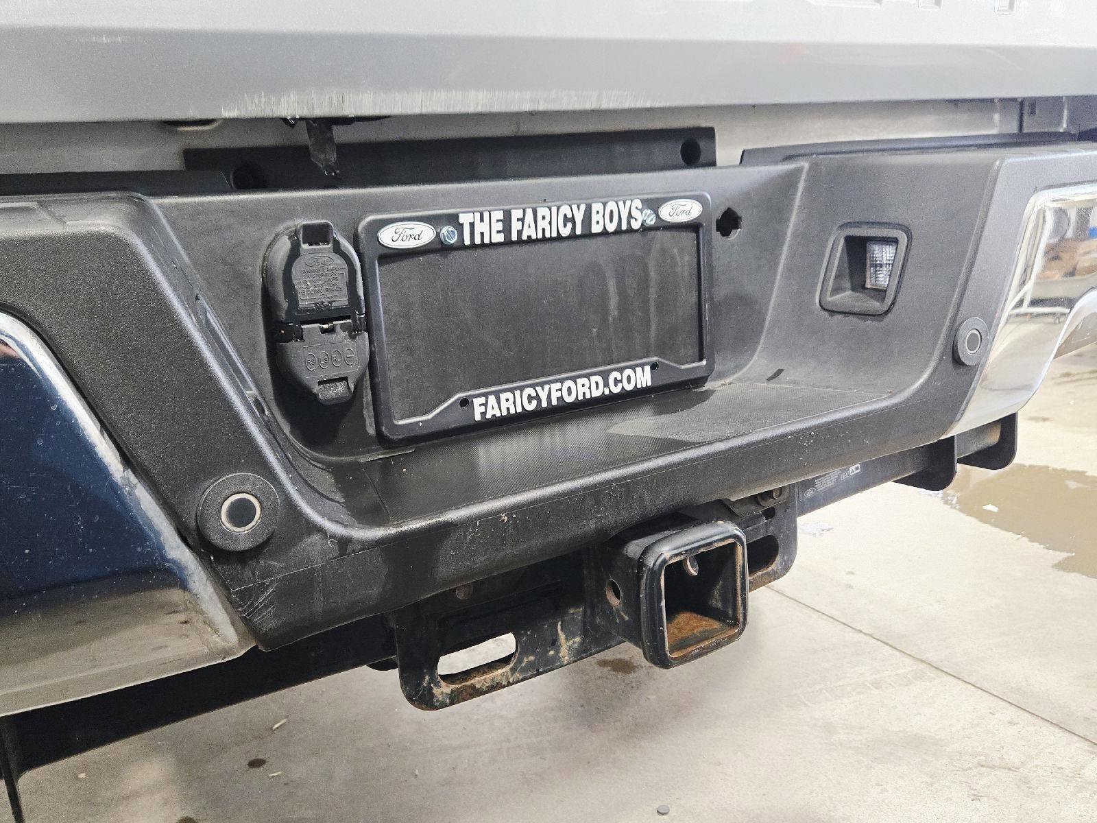 Used 2017 Ford F250 XLT w/ XLT Premium Package image 9