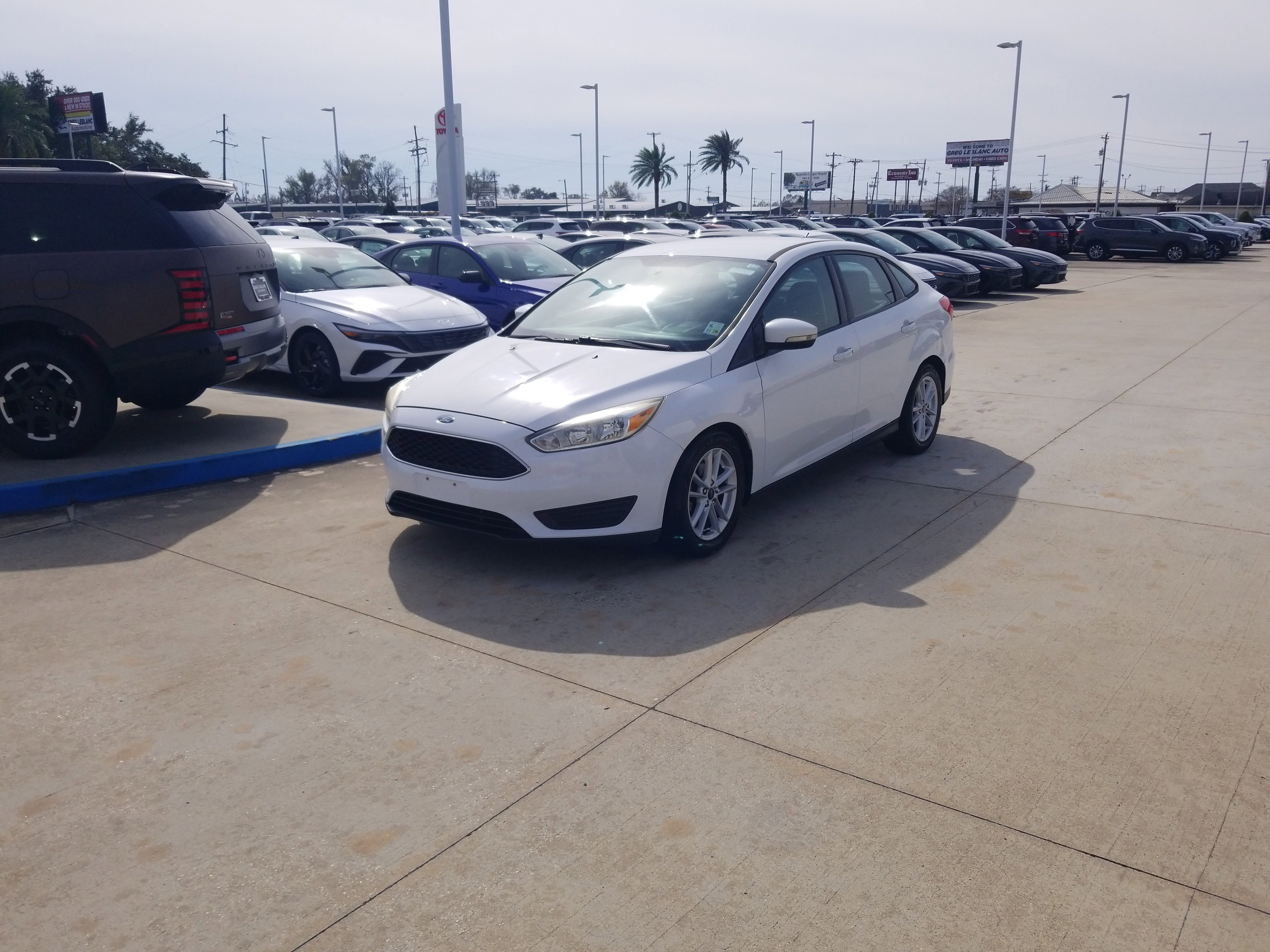 Used 2016 Ford Focus SE image 3
