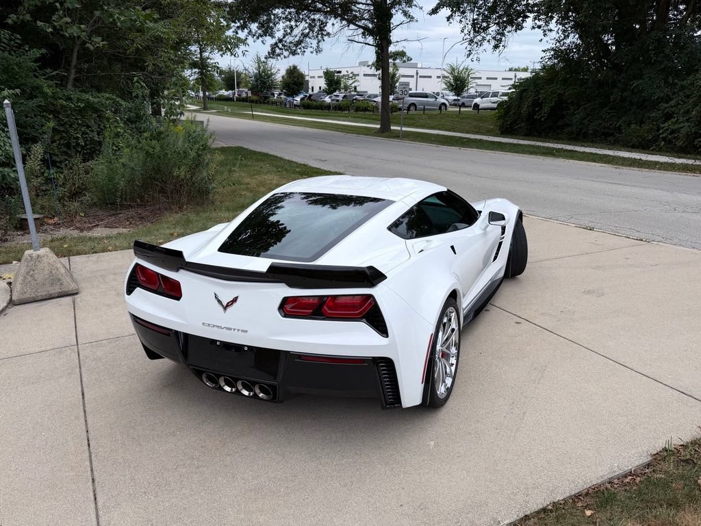 Used 2018 Chevrolet Corvette Grand Sport RWD image 2