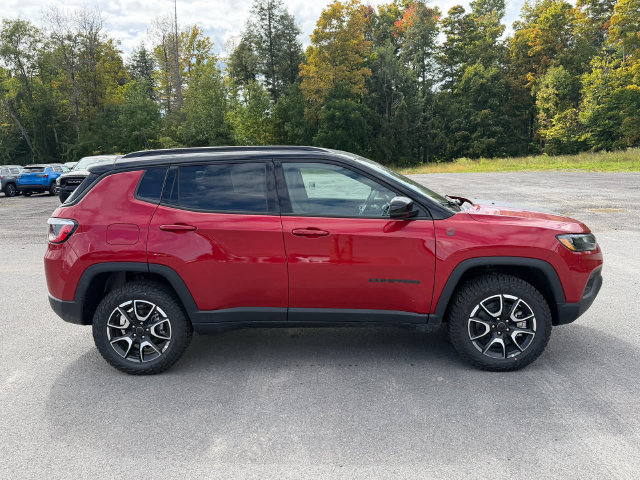 New 2026 Jeep Compass Trailhawk AWD/4WD image 6