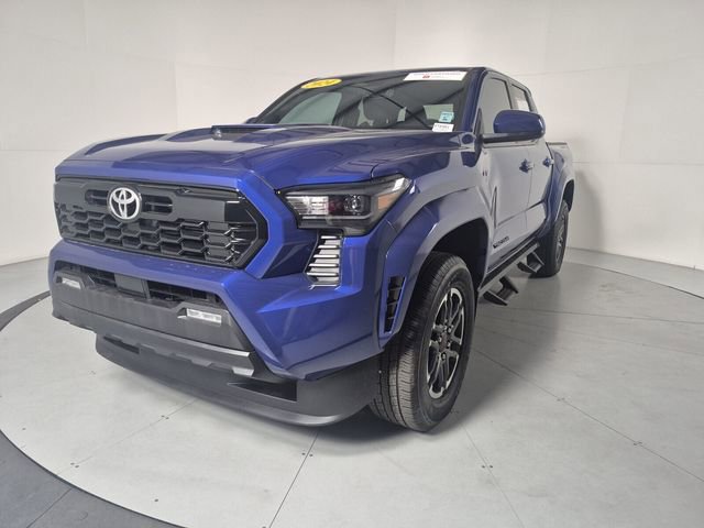 Certified 2024 Toyota Tacoma TRD Sport AWD/4WD image 1