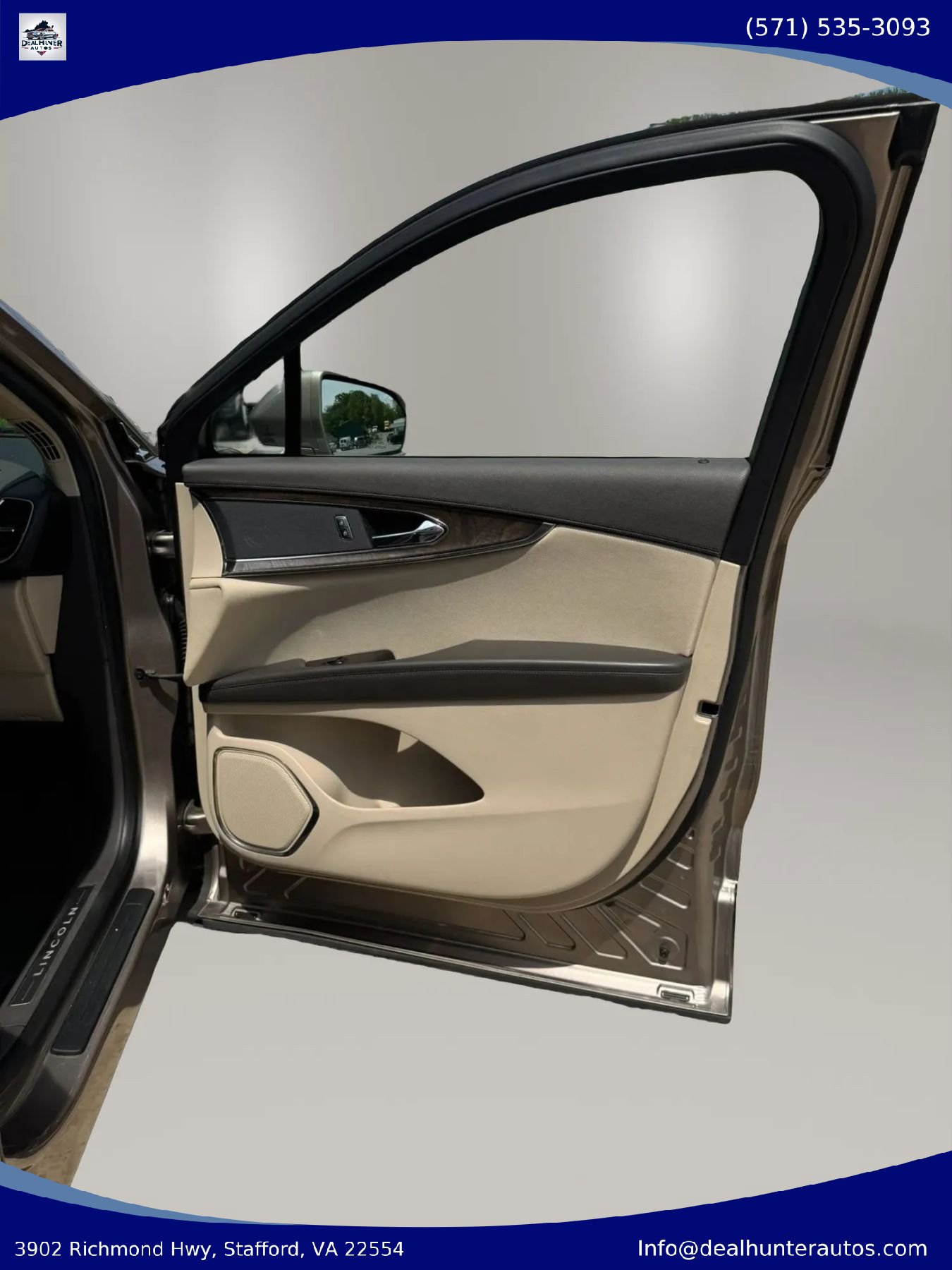 Used 2019 Lincoln Nautilus Select FWD image 13