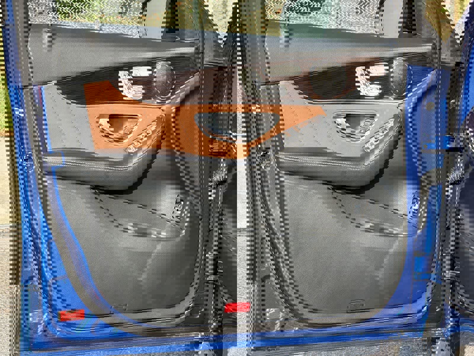 Used 2022 Mercedes-Benz GLC 300 image 19