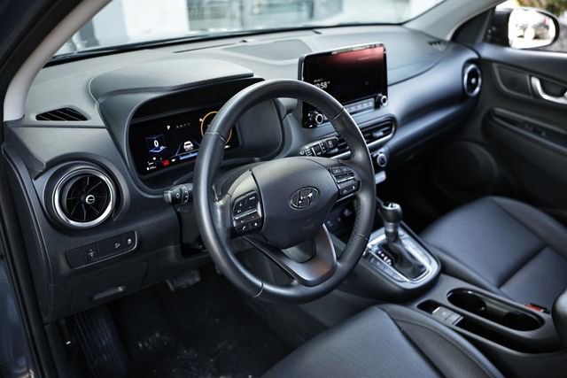 Used 2023 Hyundai Kona Limited image 17