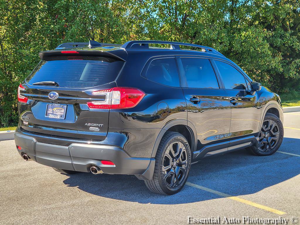 Used 2023 Subaru Ascent Onyx Edition AWD/4WD image 7