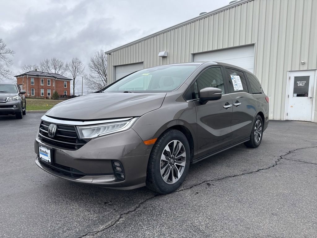 Used 2023 Honda Odyssey EX-L image 3