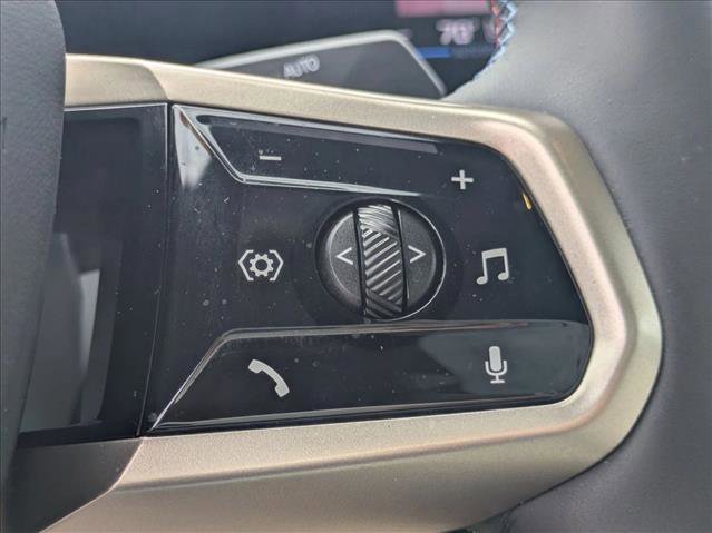 Used 2025 BMW i5 M60 w/ Executive Package image 14