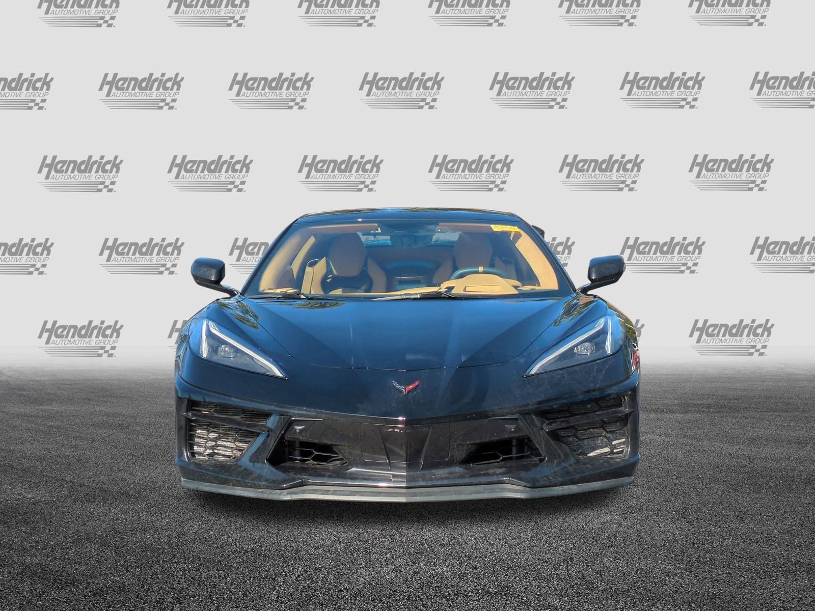 Used 2021 Chevrolet Corvette Stingray Premium Conv w/ Z51 Performance Package image 3