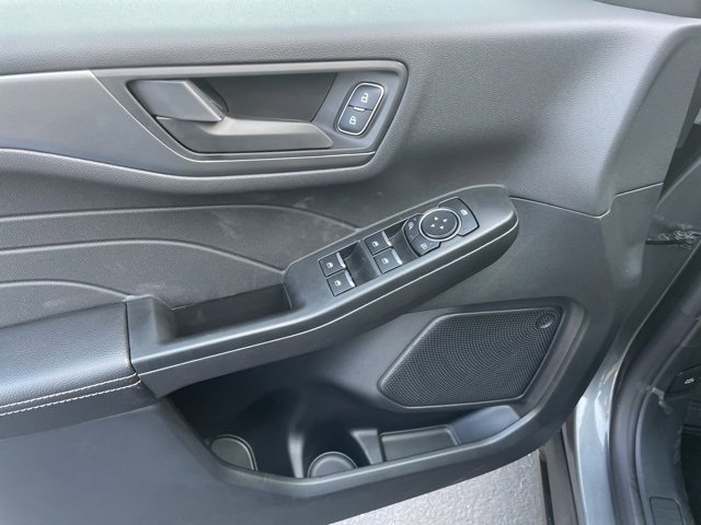 New 2026 Ford Escape Active image 18