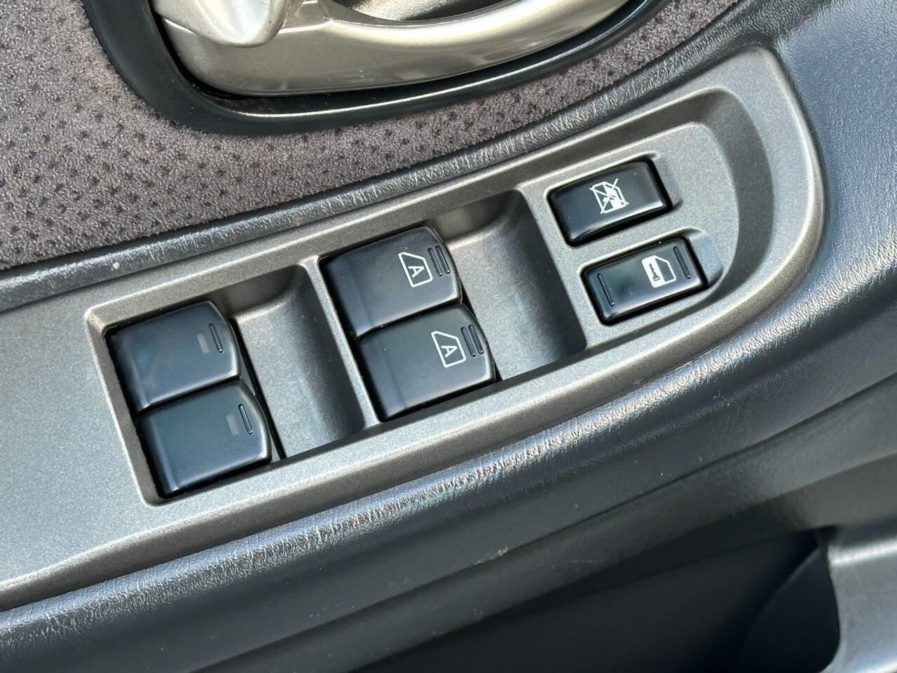 Used 2003 Nissan Maxima SE image 13