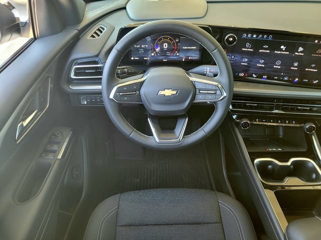 New 2026 Chevrolet Traverse LT w/ Driver Confidence Package AWD/4WD image 12