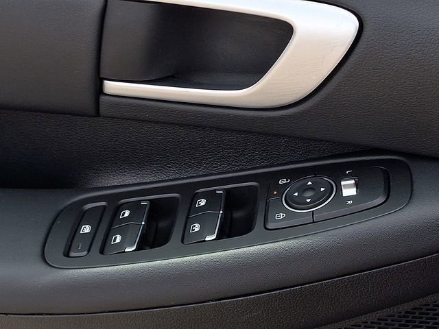 Used 2025 Hyundai Sonata SEL image 22