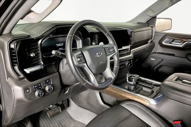 Used 2022 Chevrolet Silverado 1500 RST AWD/4WD image 17