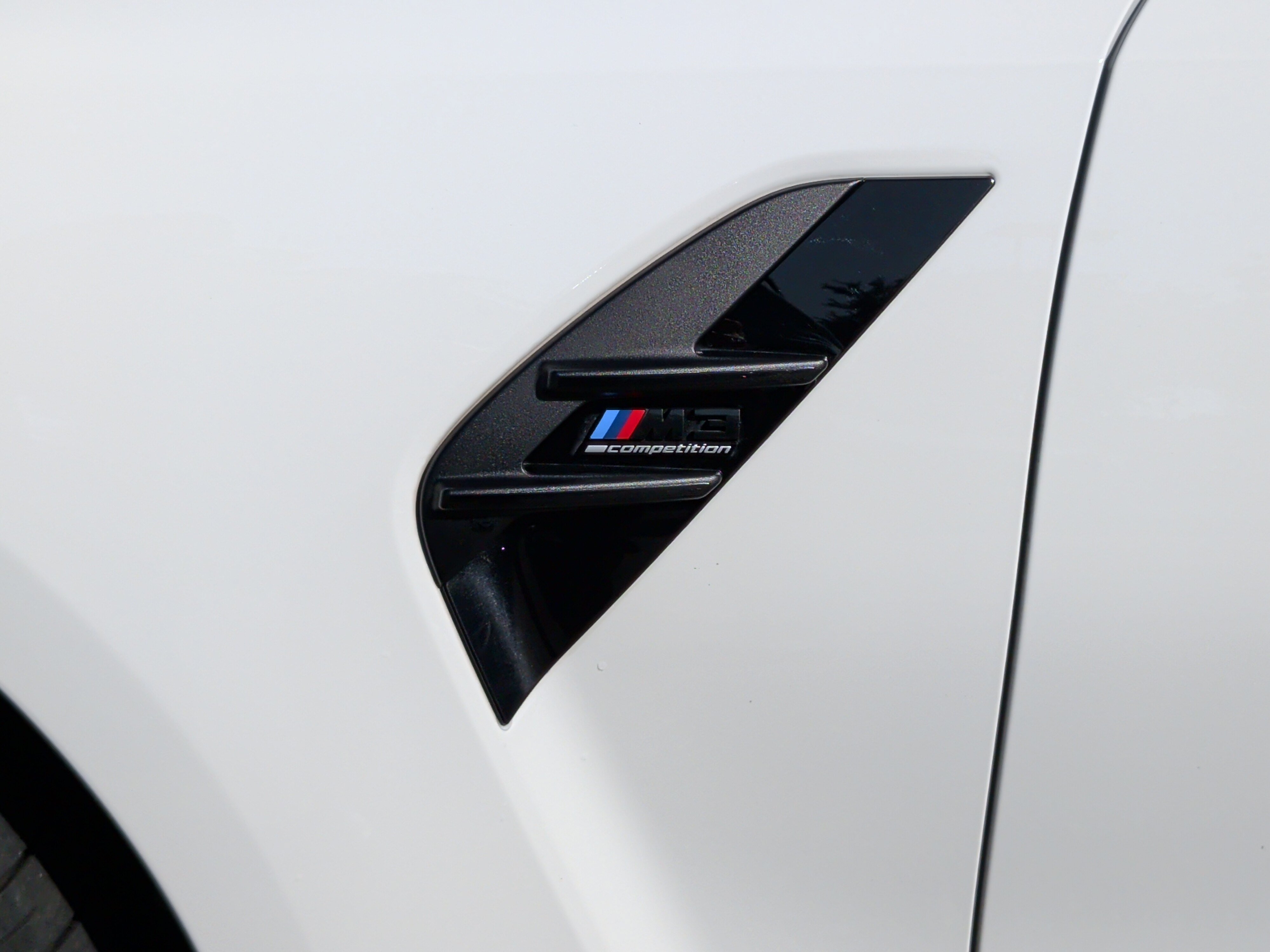 Used 2026 BMW M3 Competition w/ Executive Package AWD/4WD image 13
