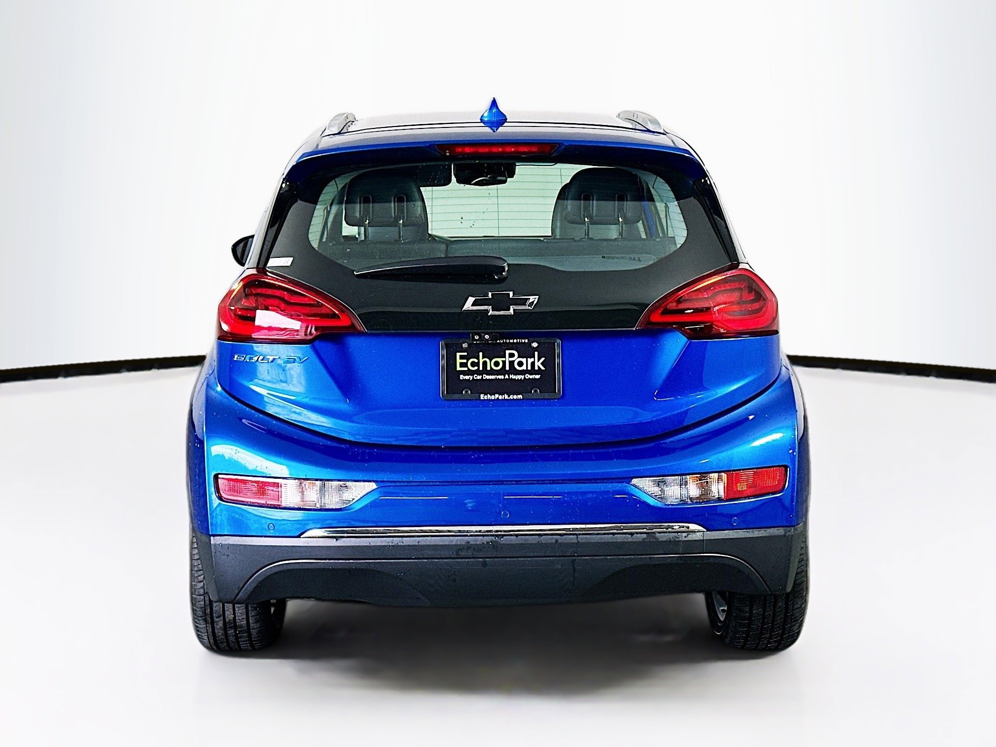 Used 2017 Chevrolet Bolt Premier w/ Driver Confidence II Package image 7