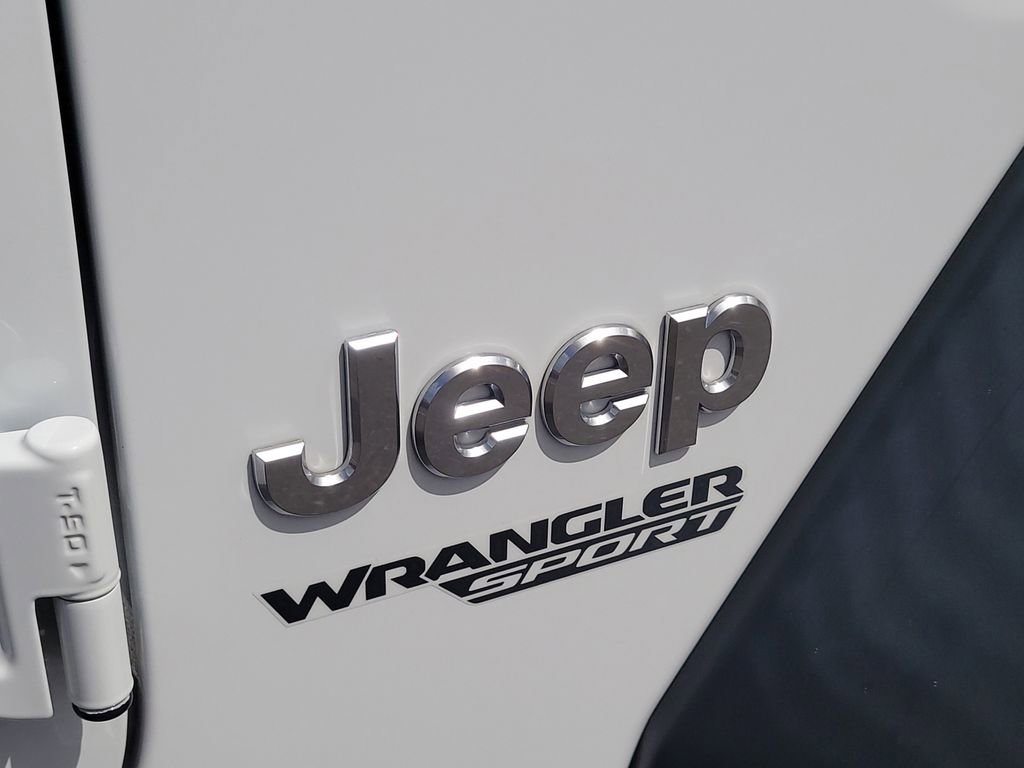 Used 2018 Jeep Wrangler Sport image 6