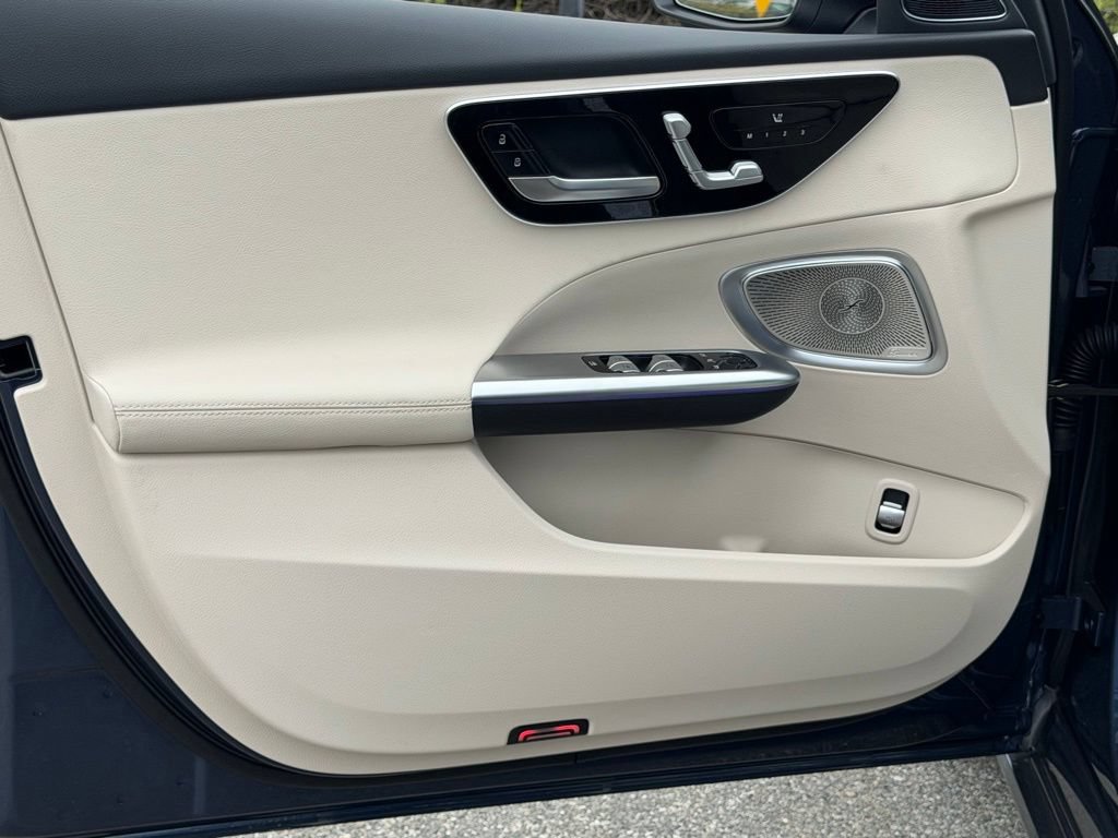 New 2026 Mercedes-Benz C 300 Sedan image 16
