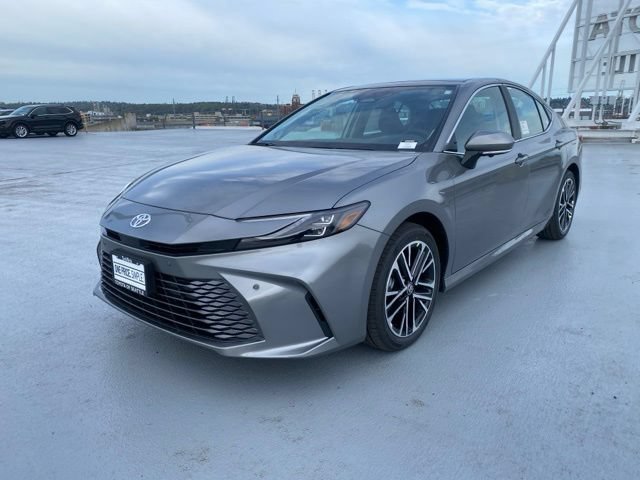 New 2026 Toyota Camry XLE w/ Premium Plus Package AWD/4WD image 5