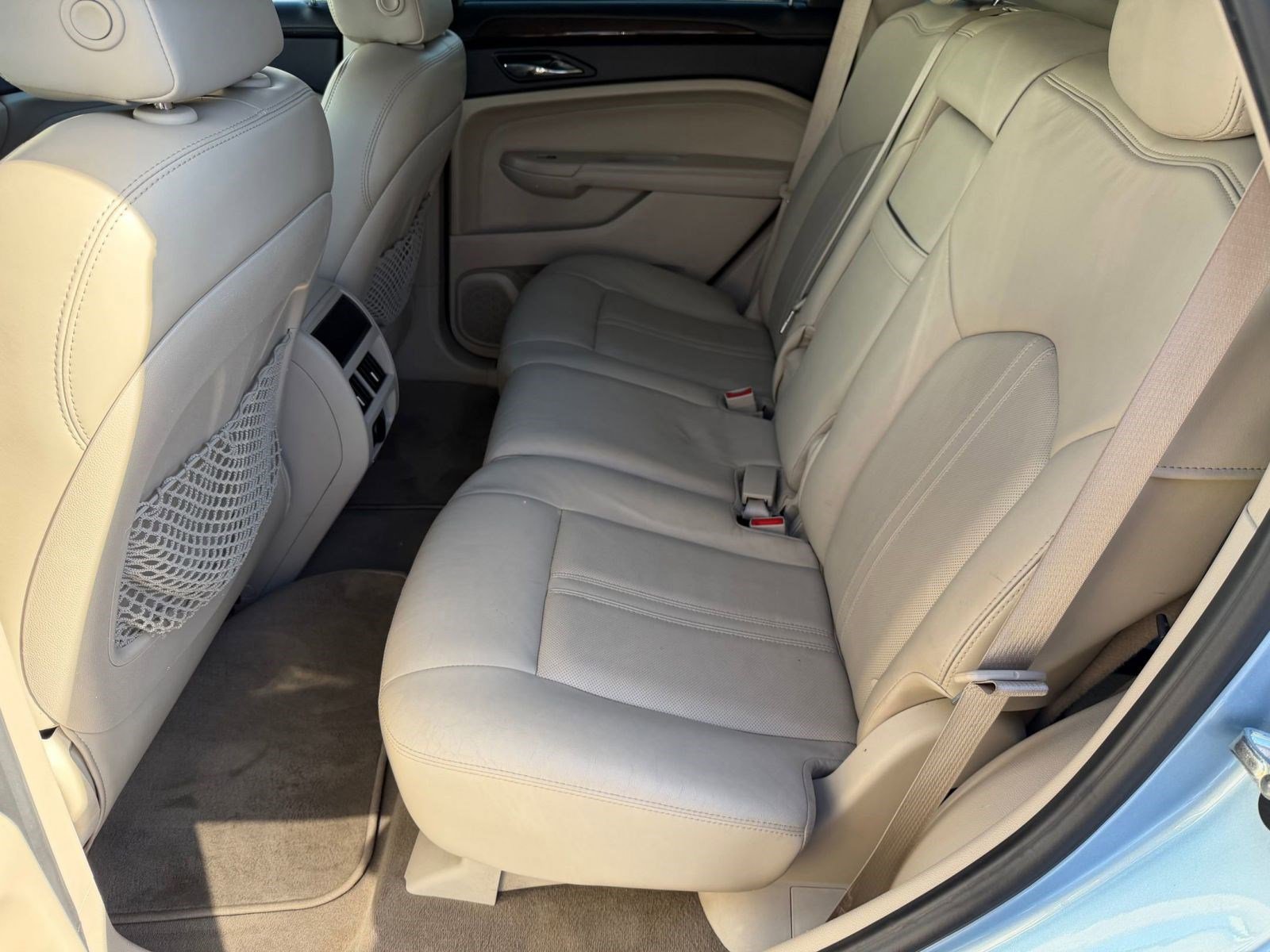 Used 2011 Cadillac SRX Luxury image 12