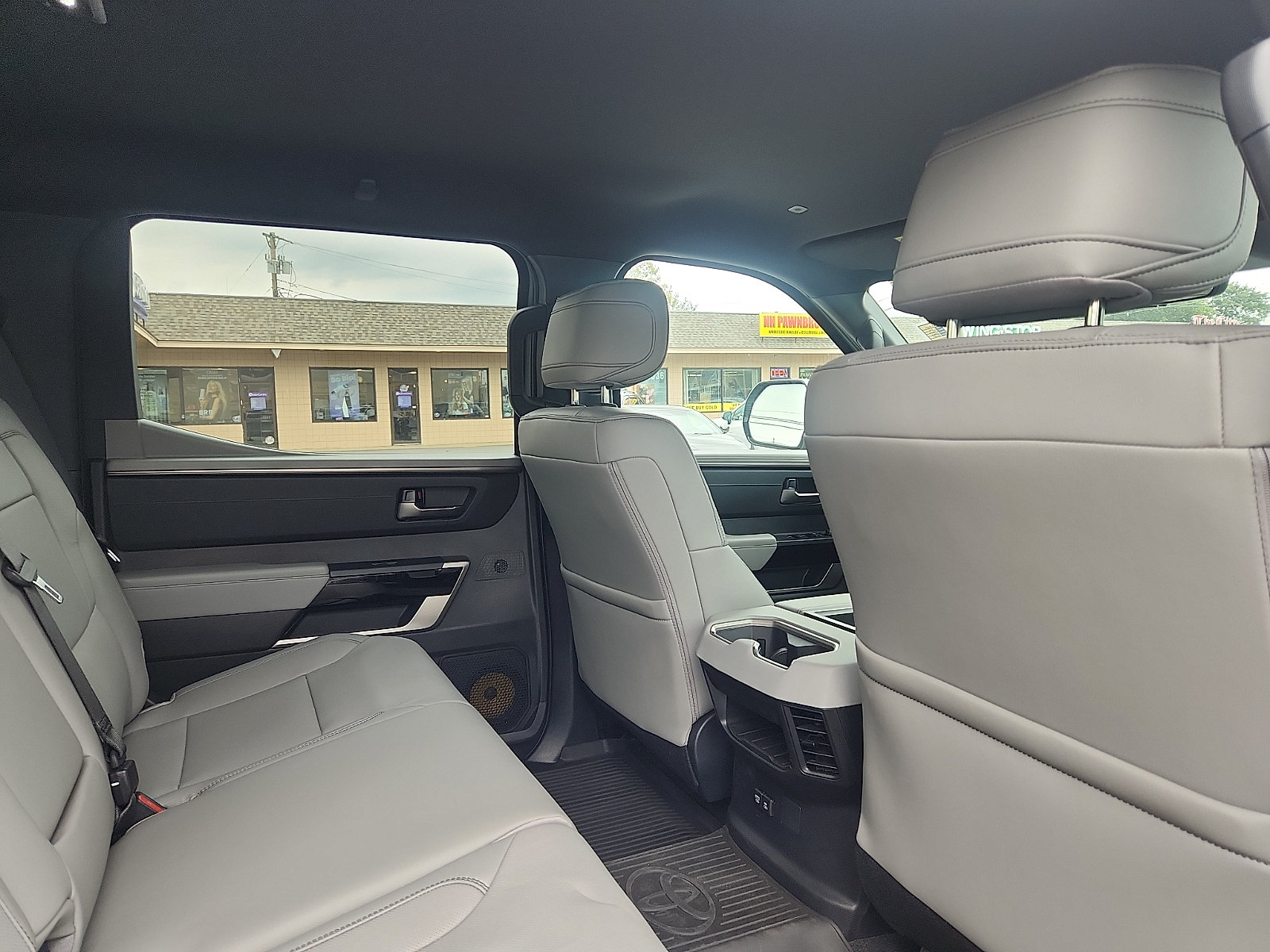 Used 2026 Toyota Tundra Limited AWD/4WD image 27