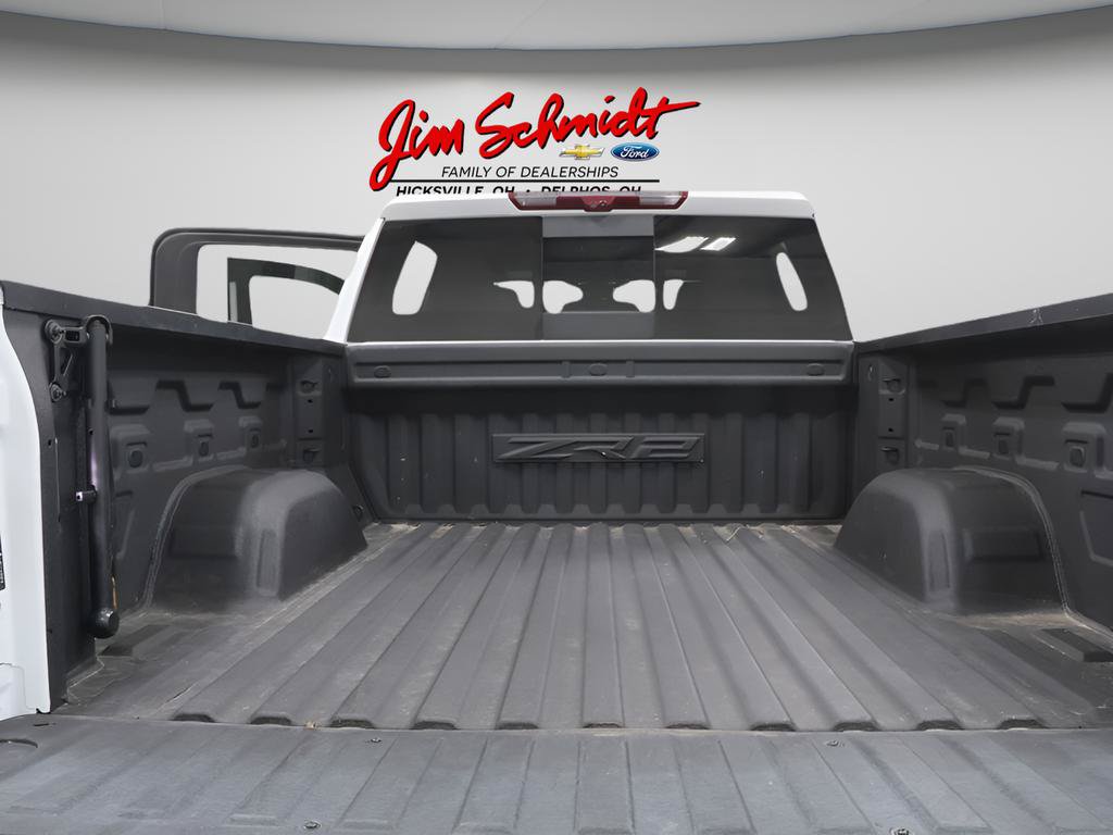 Used 2024 Chevrolet Silverado 1500 ZR2 w/ Technology Package AWD/4WD image 32