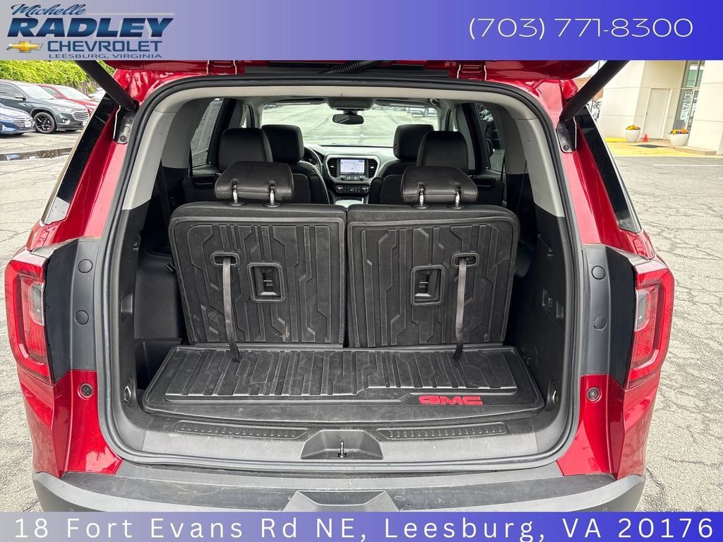 Used 2022 GMC Acadia AT4 w/ Technology Package AWD/4WD image 11