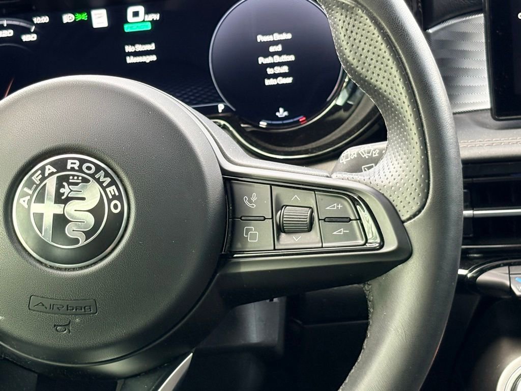 Used 2024 Alfa Romeo Tonale Veloce image 20