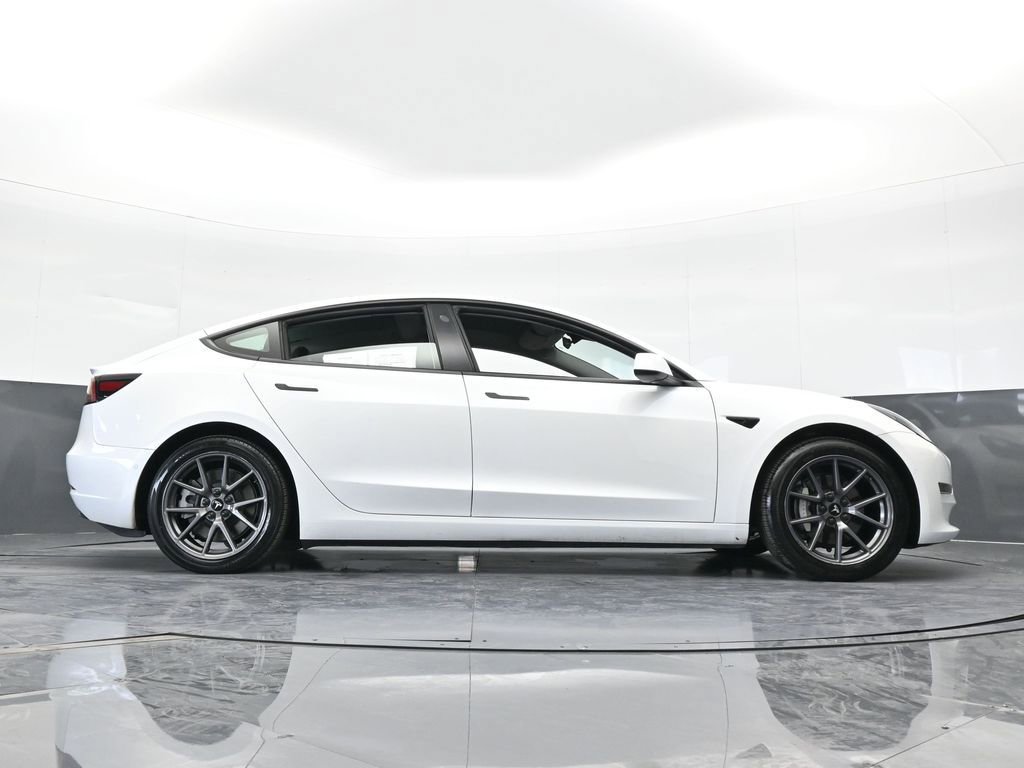 Used 2021 Tesla Model 3 Standard Range Plus image 60