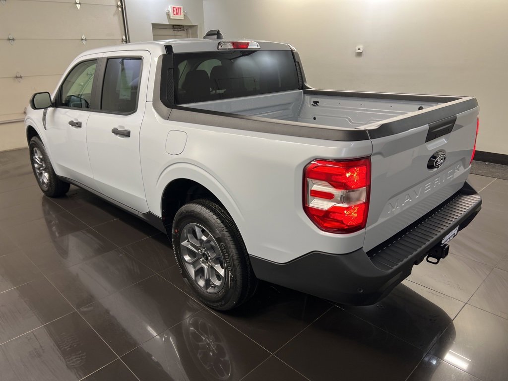 New 2026 Ford Maverick XLT w/ Equipment Group 301A image 4