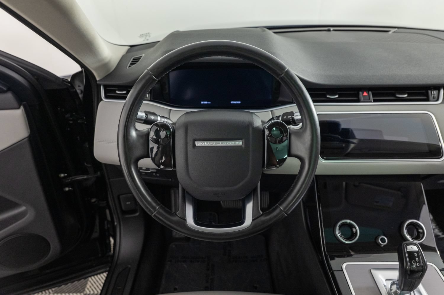 Used 2020 Land Rover Range Rover Evoque SE AWD/4WD image 30
