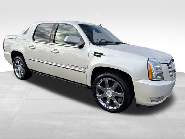 Used 2008 Cadillac Escalade EXT 360° Tour