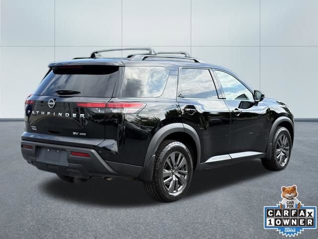 Used 2023 Nissan Pathfinder SV AWD/4WD image 3