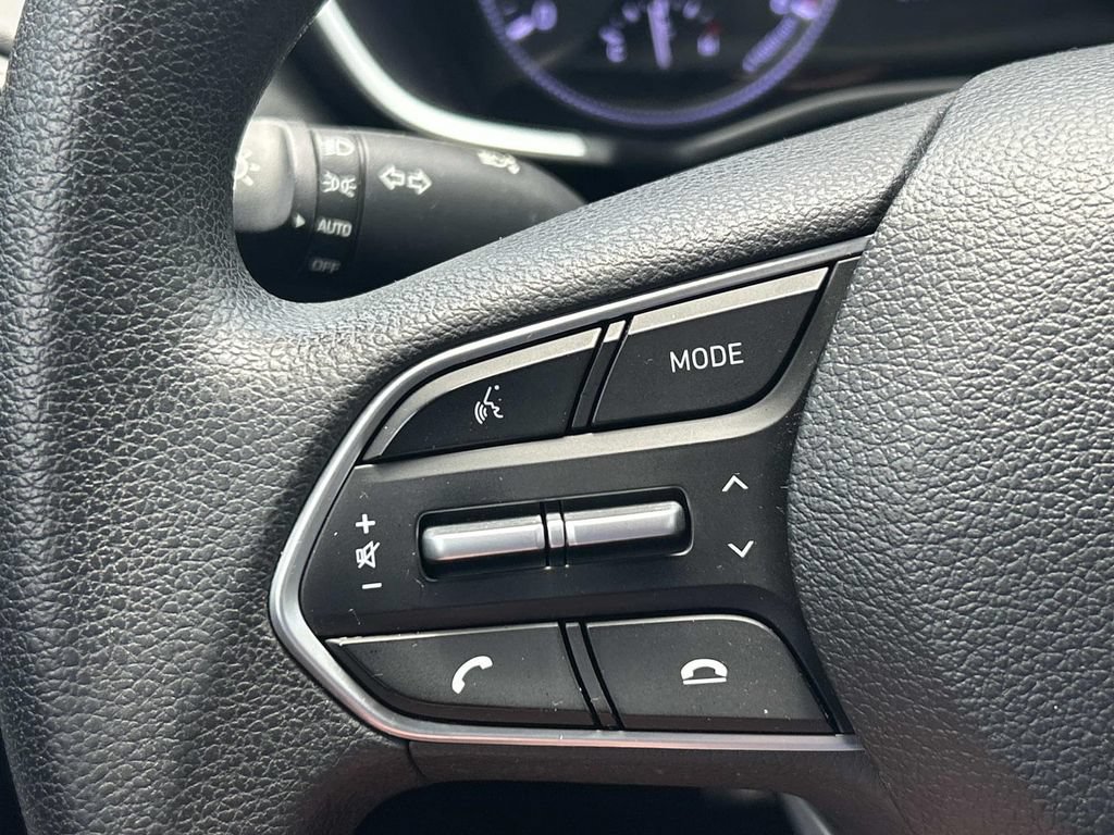 Used 2019 Hyundai Santa Fe SE AWD/4WD image 27