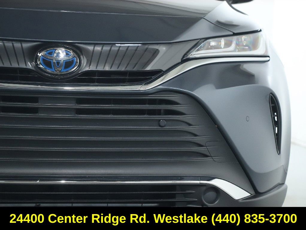 Used 2022 Toyota Venza XLE AWD/4WD image 8