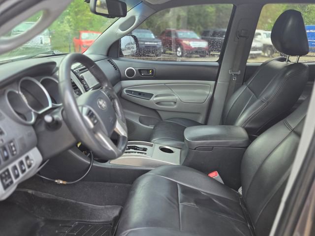 Used 2013 Toyota Tacoma 4x4 Double Cab w/ TRD Off-Road Pkg image 23