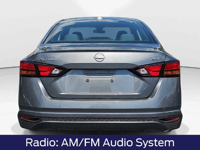 Used 2024 Nissan Altima 2.5 SV FWD image 5