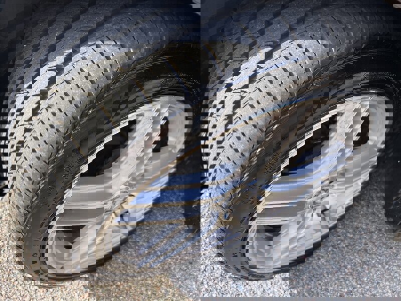 Used 2014 Mercedes-Benz E 350 4MATIC Sedan image 20