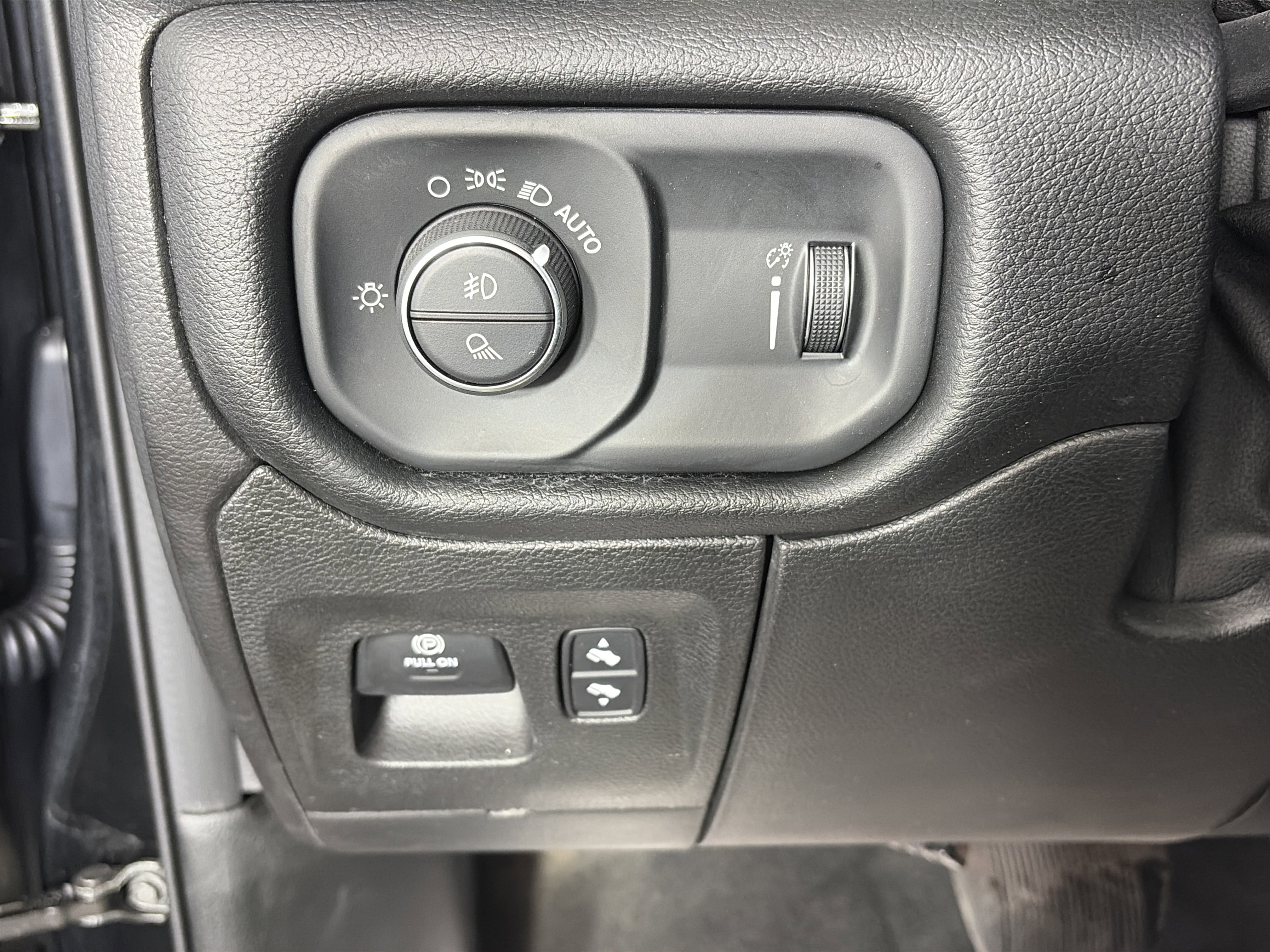 Used 2020 RAM 1500 Big Horn image 27