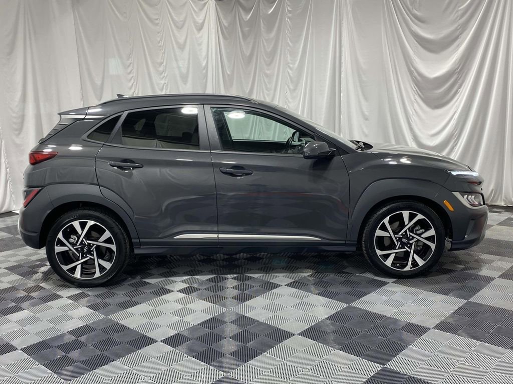 Used 2023 Hyundai Kona Limited w/ Cargo Package image 5