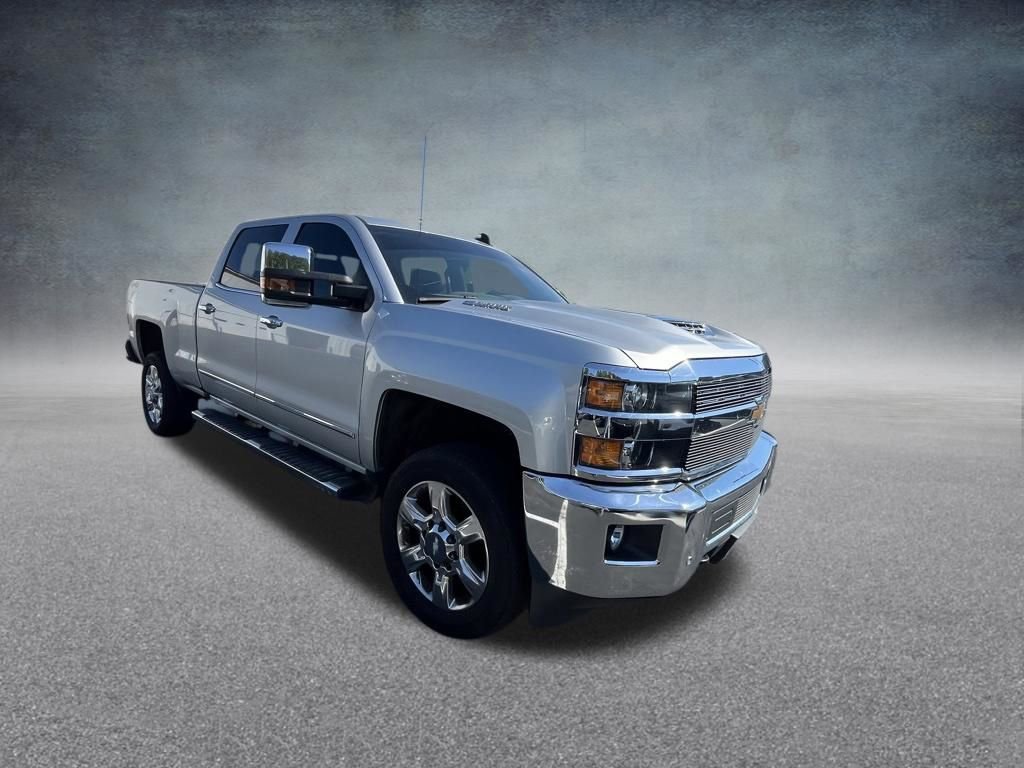 Used 2019 Chevrolet Silverado 2500 LTZ w/ Duramax Plus Package AWD/4WD image 3