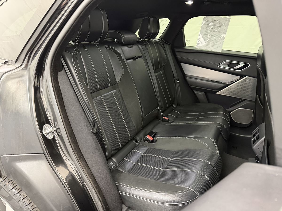Used 2018 Land Rover Range Rover Velar R-Dynamic SE AWD/4WD image 28