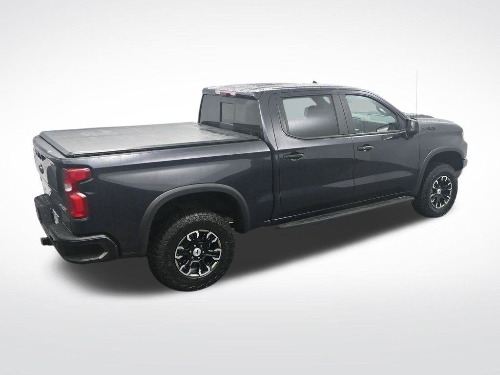 Used 2024 Chevrolet Silverado 1500 ZR2 w/ Technology Package AWD/4WD image 33