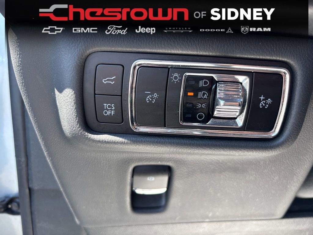 Used 2023 Lincoln Nautilus Reserve image 15