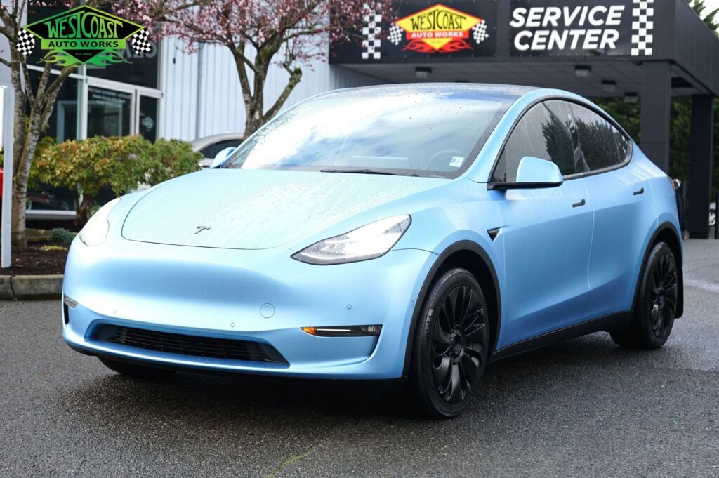 Used 2021 Tesla Model Y Long Range image 1