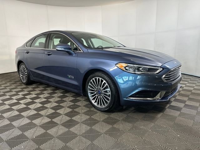 Used 2018 Ford Fusion Energi SE image 2
