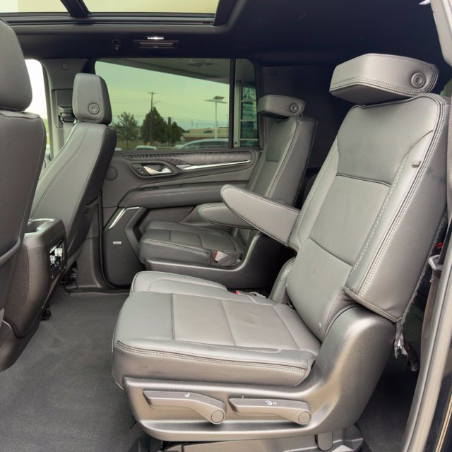 Used 2024 GMC Yukon XL Denali w/ Max Trailering Package AWD/4WD image 12