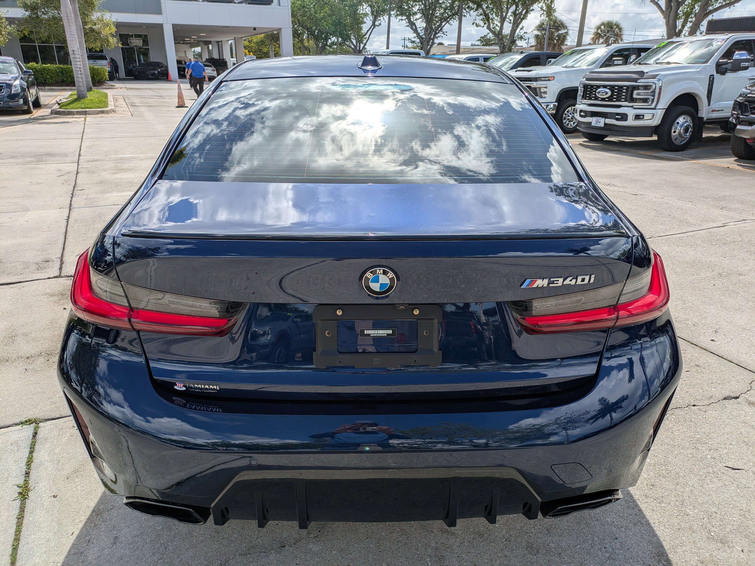 Used 2023 BMW M340i w/ Premium Package RWD image 5